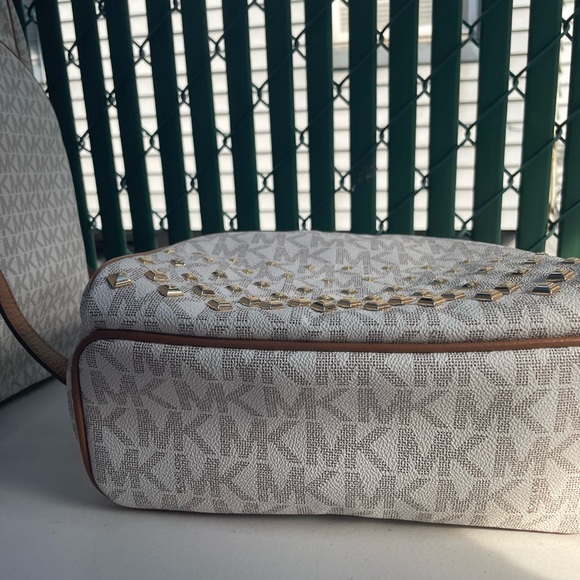 mini michael kors backpack - Picture 2 of 5